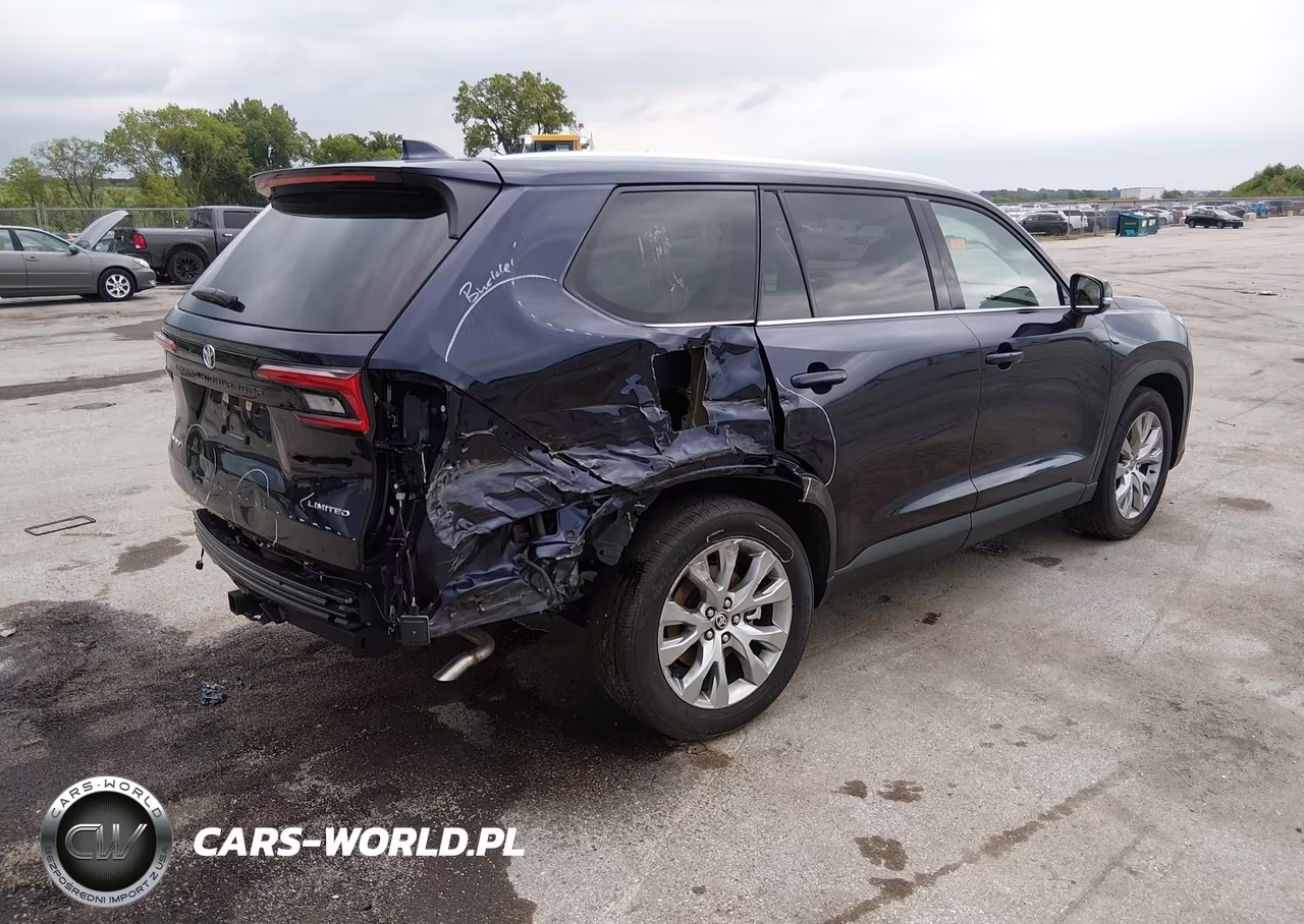 2026 Toyota Grand Highlander Hybrid Limited VIN:5TDACAB54TS110755 - 4