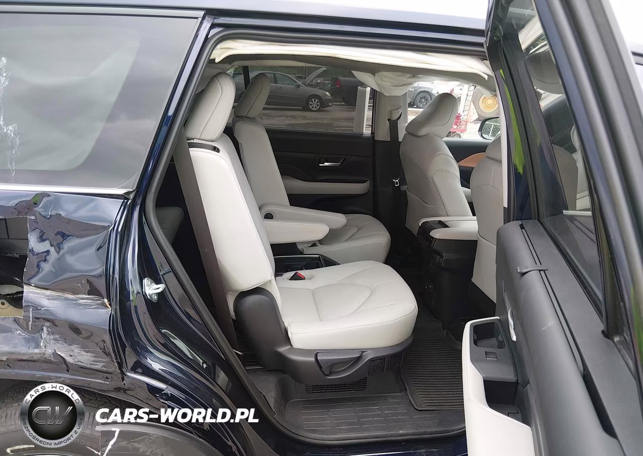 2026 Toyota Grand Highlander Hybrid Limited VIN:5TDACAB54TS110755 - 8