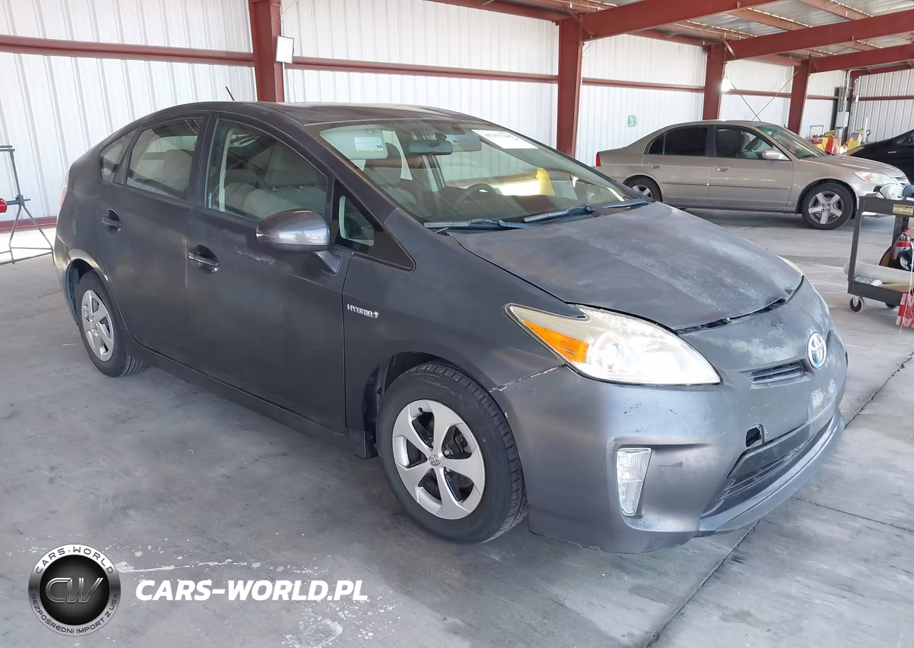 2015 Toyota Prius Two – zdjęcie 1 z 16
