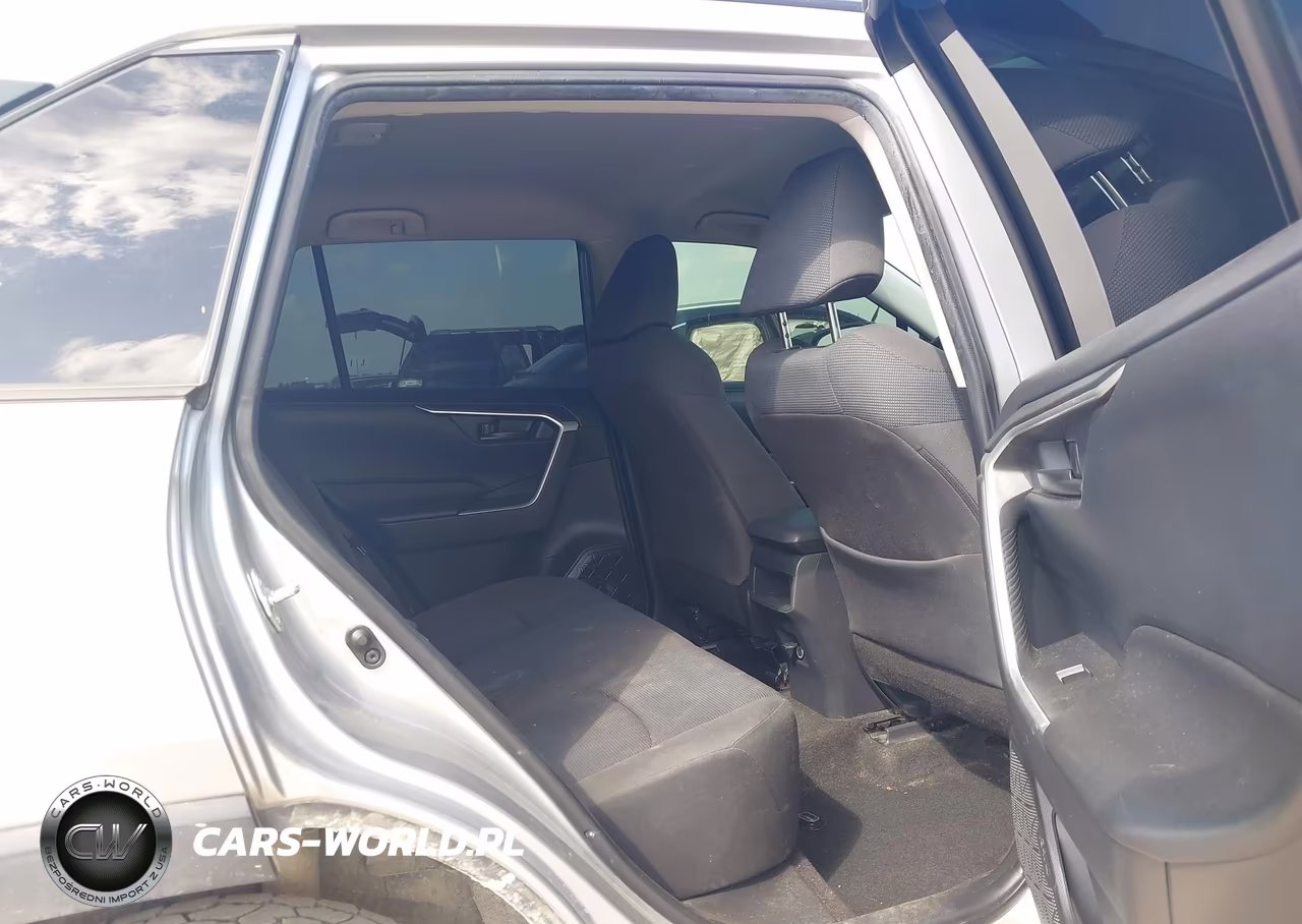 2019 Toyota Rav4 Le VIN:JTMH1RFV7KJ006446 - 8