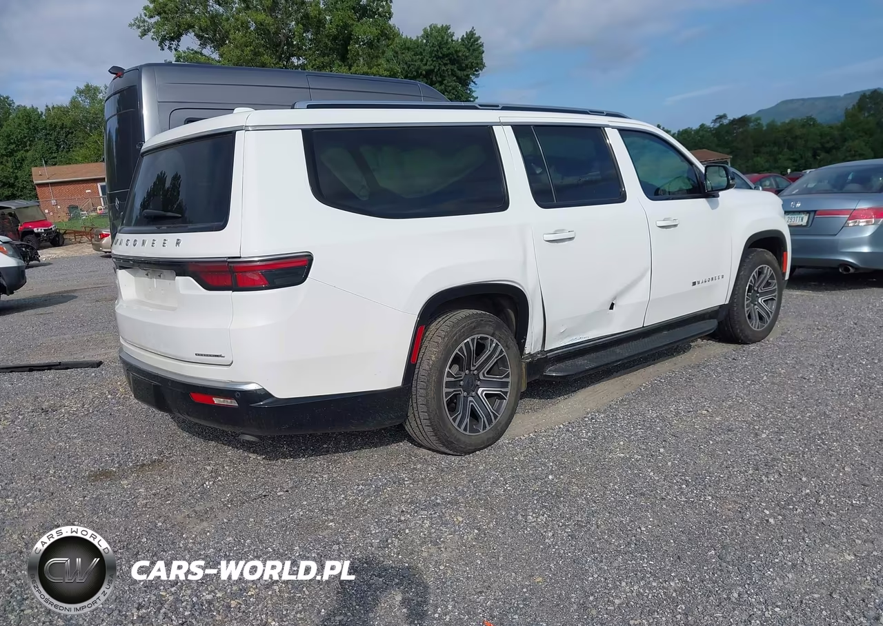 2023 Jeep Wagoneer L Series Ii 4X4 VIN:1C4SJSBP3PS542509 - 4