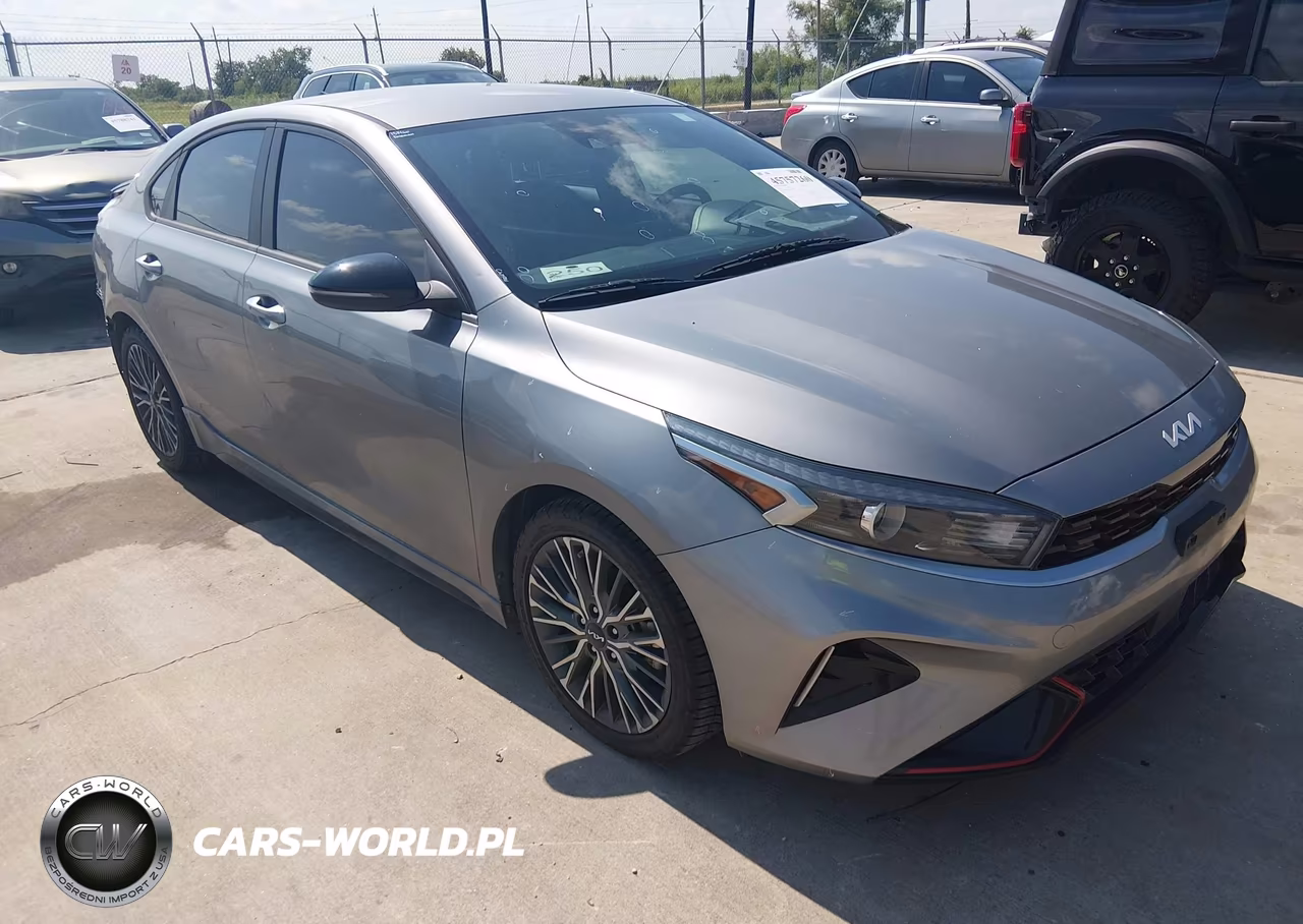 2022 Kia Forte Gt-Line