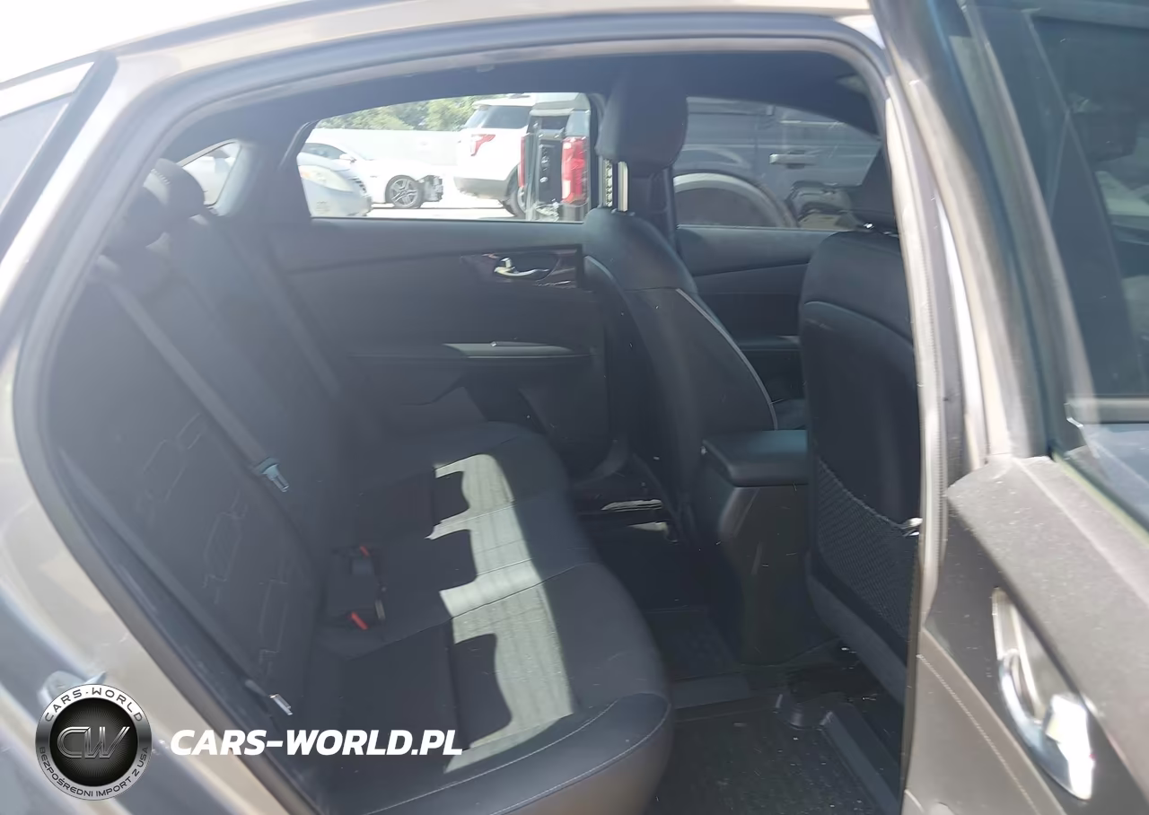 2022 Kia Forte Gt-Line VIN:3KPF54AD8NE436596 - 8