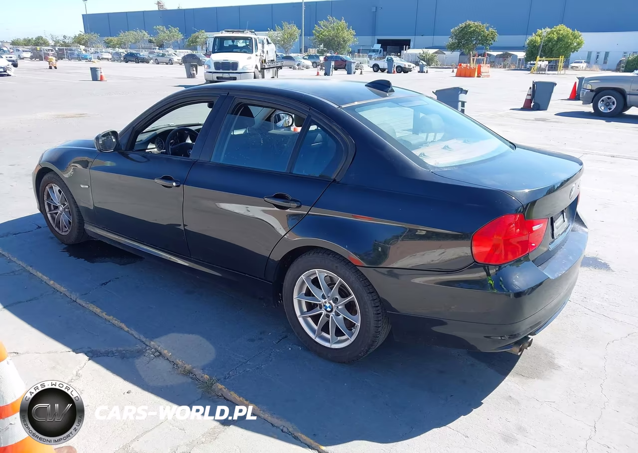2010 BMW 328I VIN:WBAPH5G58ANM36523 - 3