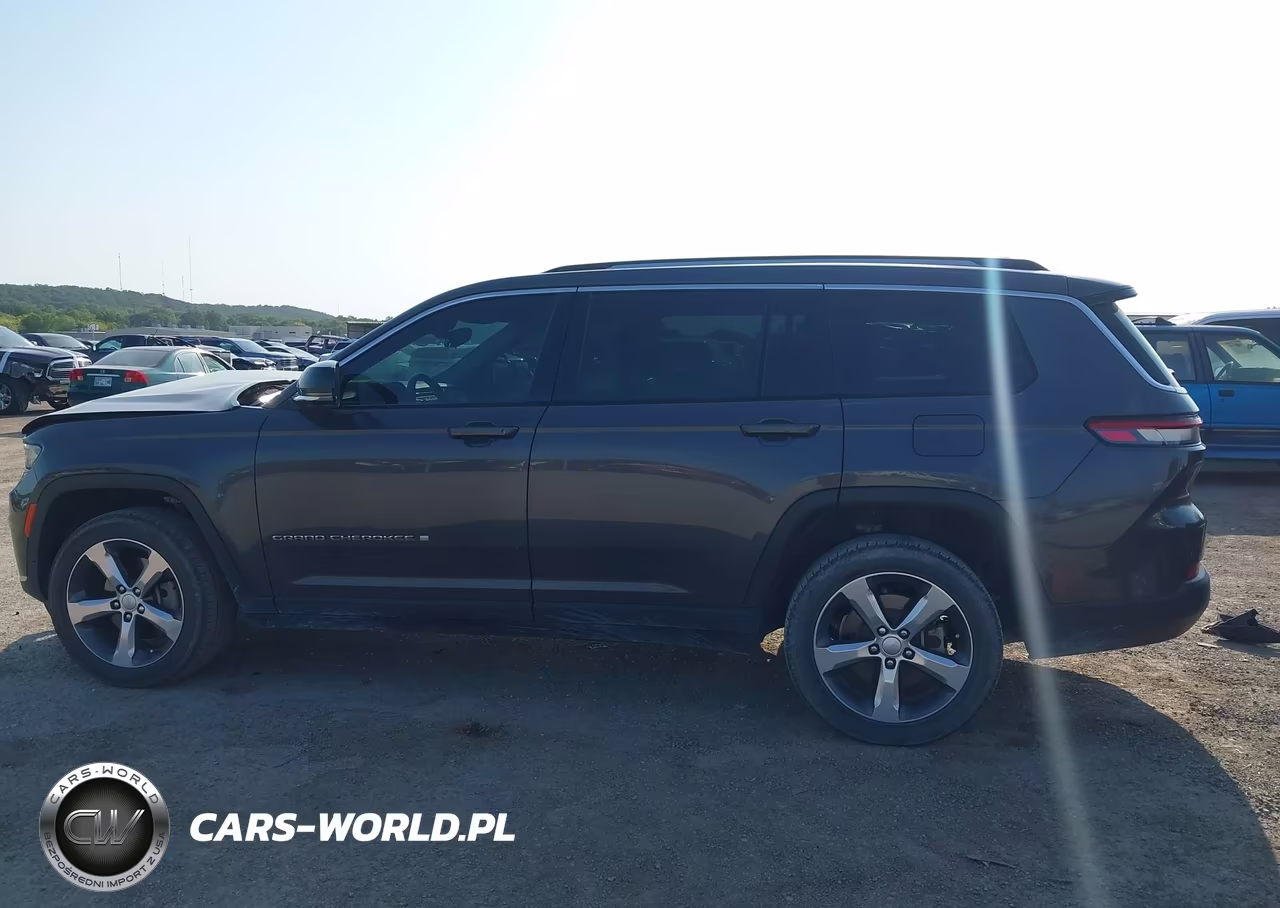 2021 Jeep Grand Cherokee L Limited 4X4 VIN:1C4RJKBG8M8204658 - 14