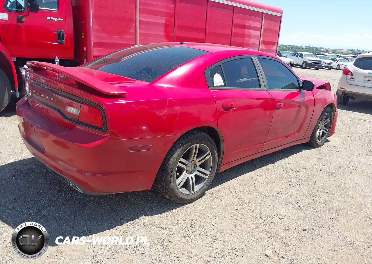 2013 Dodge Charger Sxt VIN:2C3CDXHG9DH582505 - 4