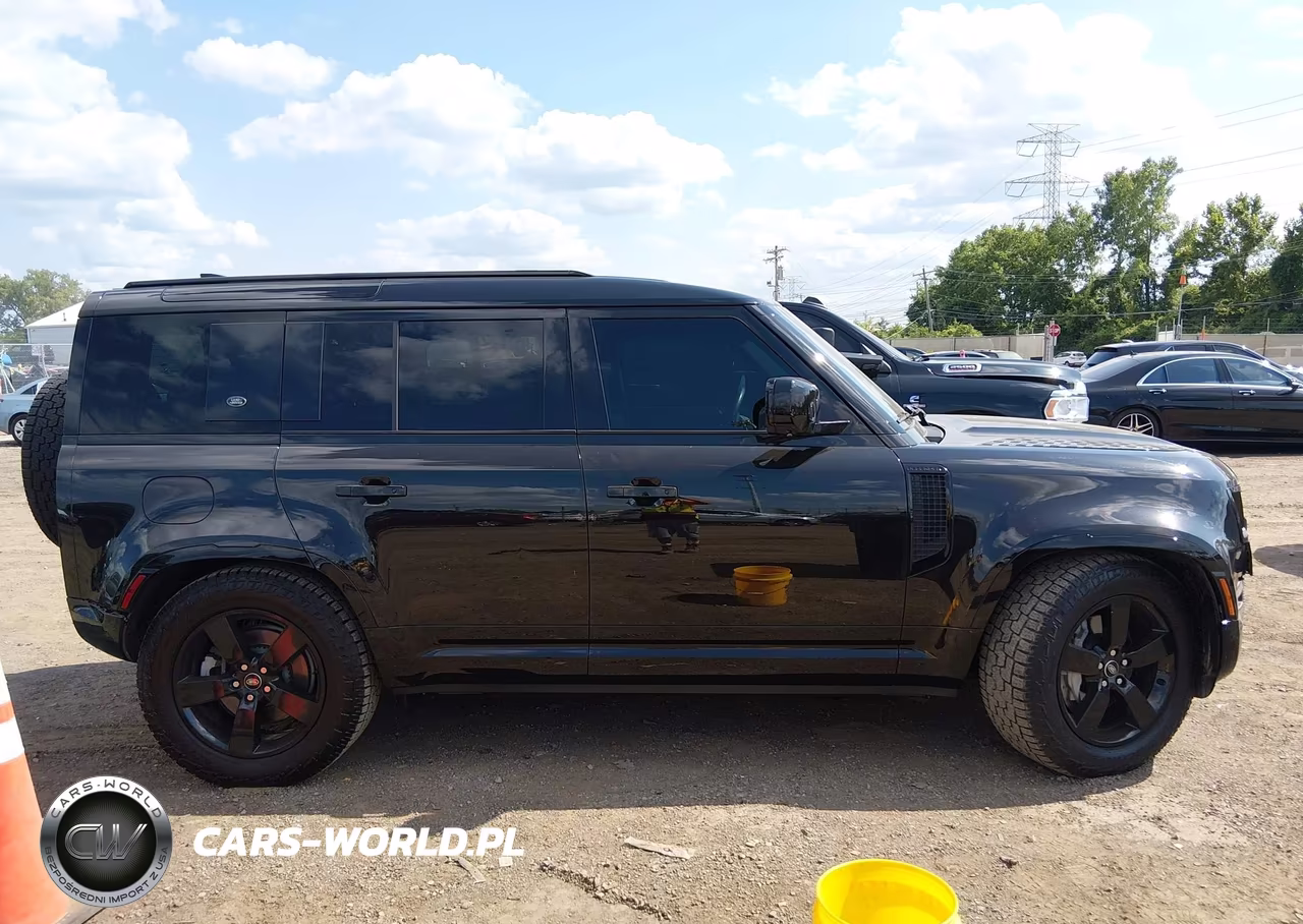 2022 Land Rover Defender 110 X-Dynamic Hse VIN:SALE37RU1N2066847 - 13
