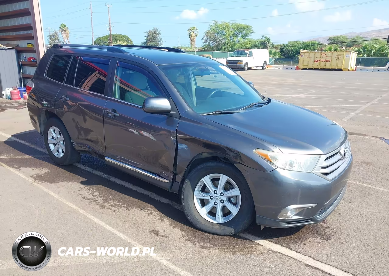 2013 Toyota Highlander Base Plus V6-Base V6-Se V6