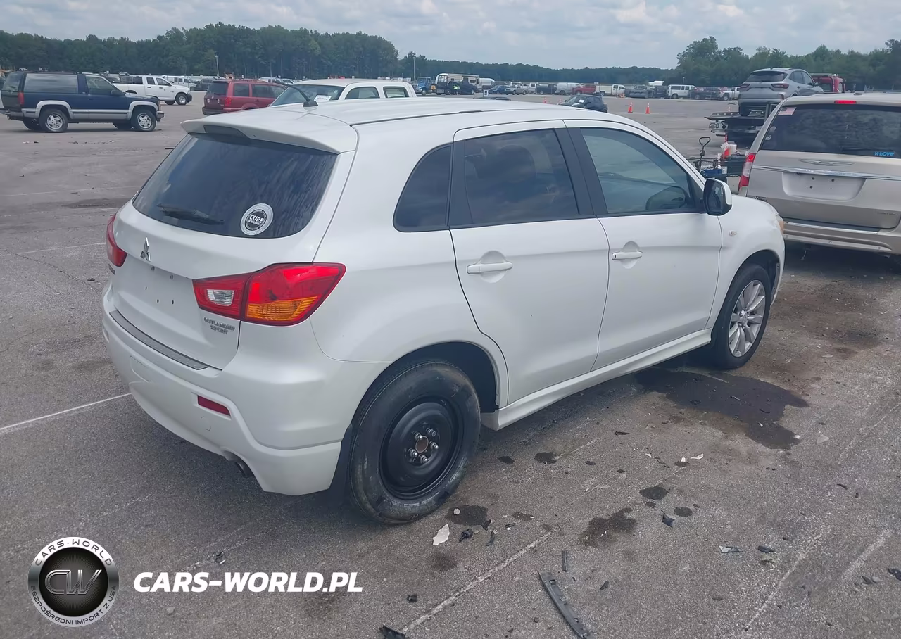 2011 Mitsubishi Outlander Sport Se VIN:JA4AP4AU7BZ005634 - 4