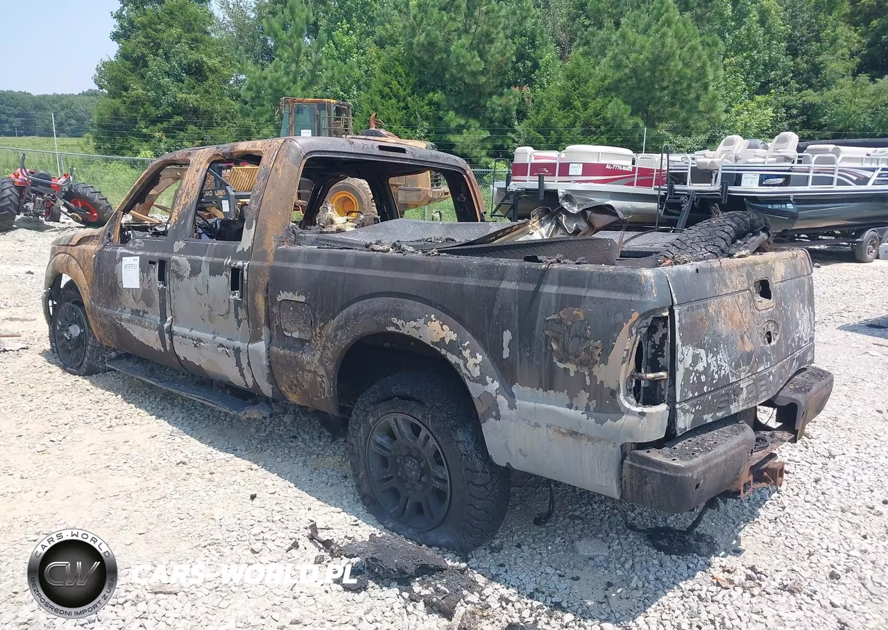 2013 Ford F-250 King Ranch VIN:1FT7W2BT6DEB27649 - 3