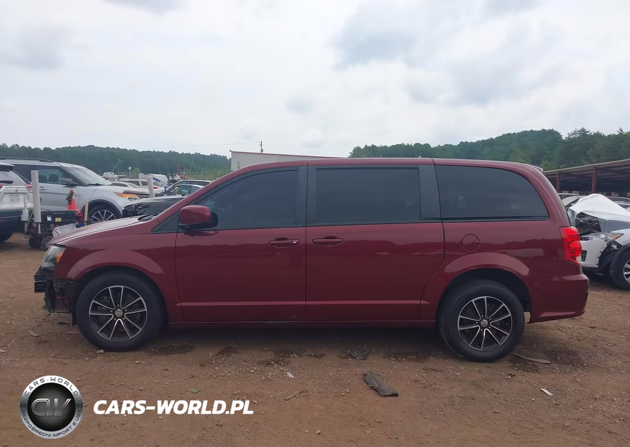 2018 Dodge Grand Caravan Gt VIN:2C4RDGEG4JR196218 - 15