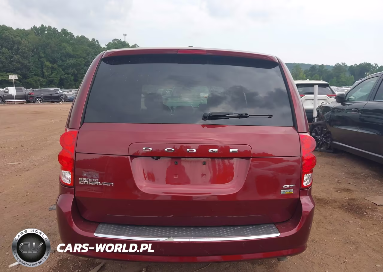 2018 Dodge Grand Caravan Gt VIN:2C4RDGEG4JR196218 - 17
