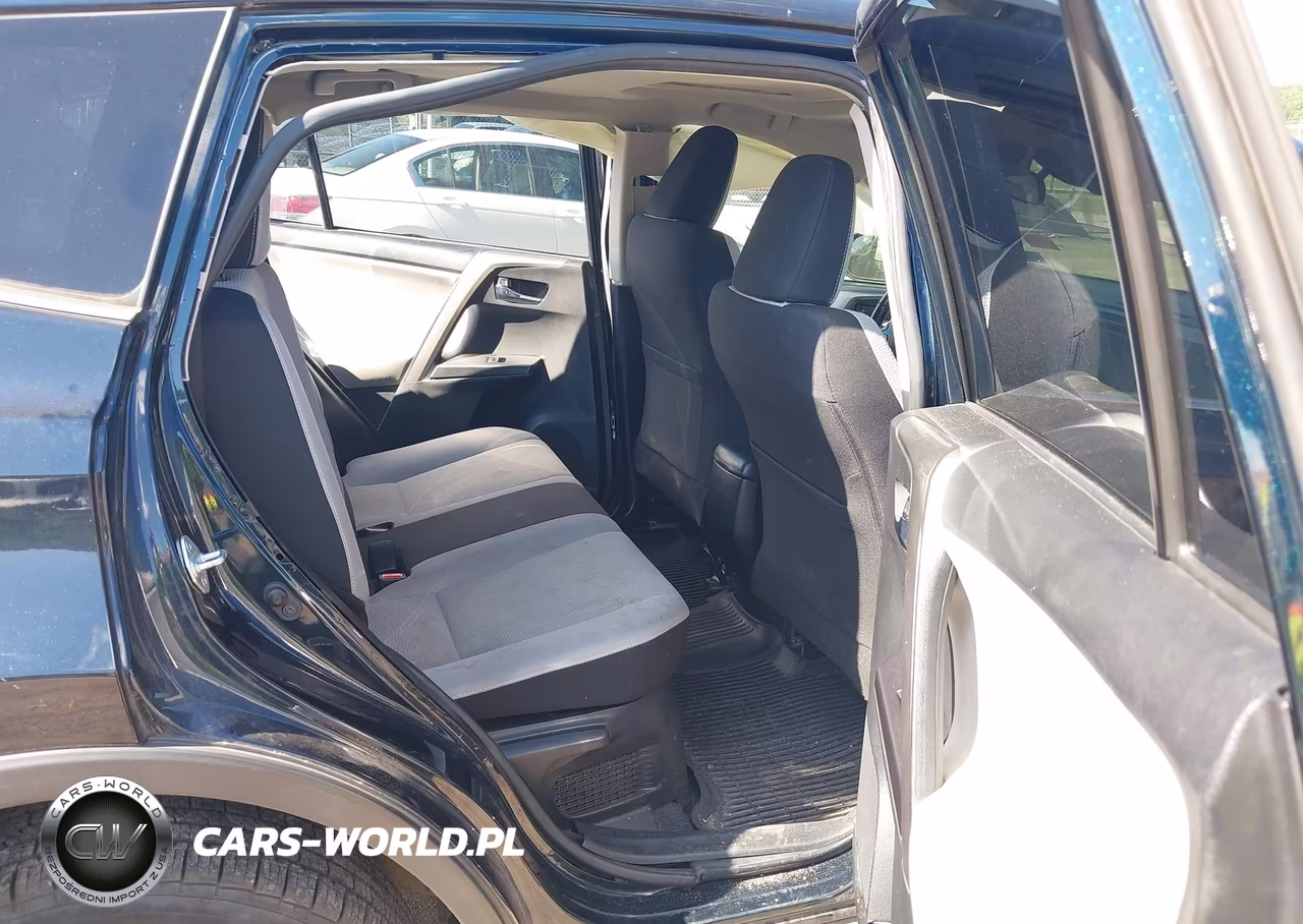 2017 Toyota Rav4 Hybrid Xle VIN:JTMRJREV2HD137958 - 8