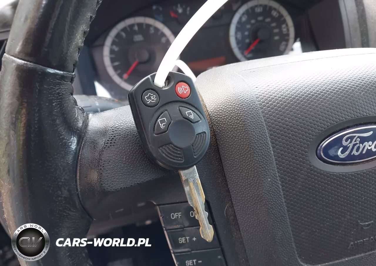 2010 Ford Escape Xlt VIN:1FMCU0D72AKC96021 - 11