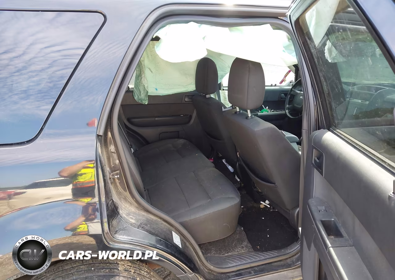 2010 Ford Escape Xlt VIN:1FMCU0D72AKC96021 - 8