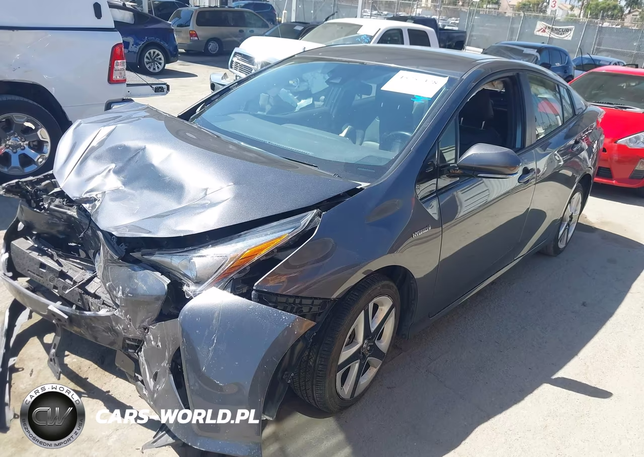 2016 Toyota Prius Three Touring VIN:JTDKARFU5G3006390 - 2
