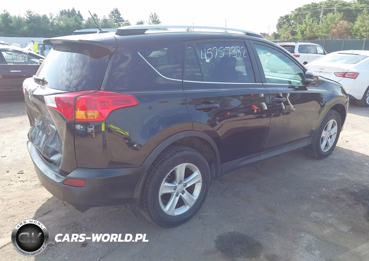 2014 Toyota Rav4 Xle VIN:2T3RFREVXEW198104 - 4