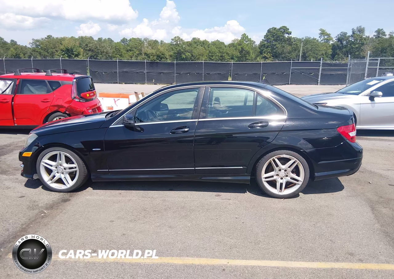 2012 Mercedes-Benz C 250 Sport VIN:WDDGF4HBXCA630185 - 14