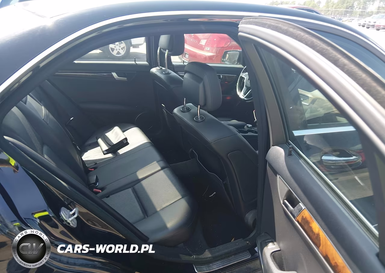 2012 Mercedes-Benz C 250 Sport VIN:WDDGF4HBXCA630185 - 8