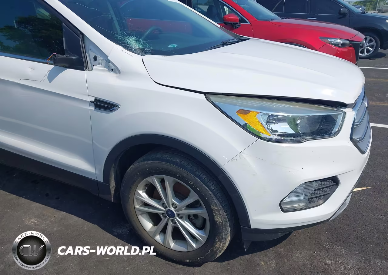 2017 Ford Escape Se VIN:1FMCU9GD1HUB50827 - 18