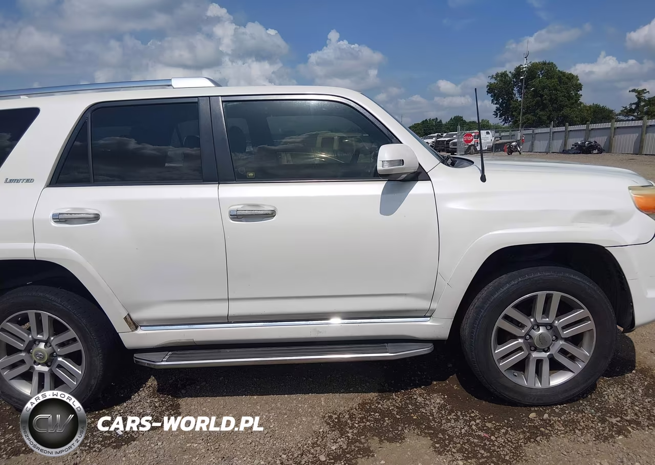2013 Toyota 4Runner Limited VIN:JTEZU5JR2D5054944 - 13