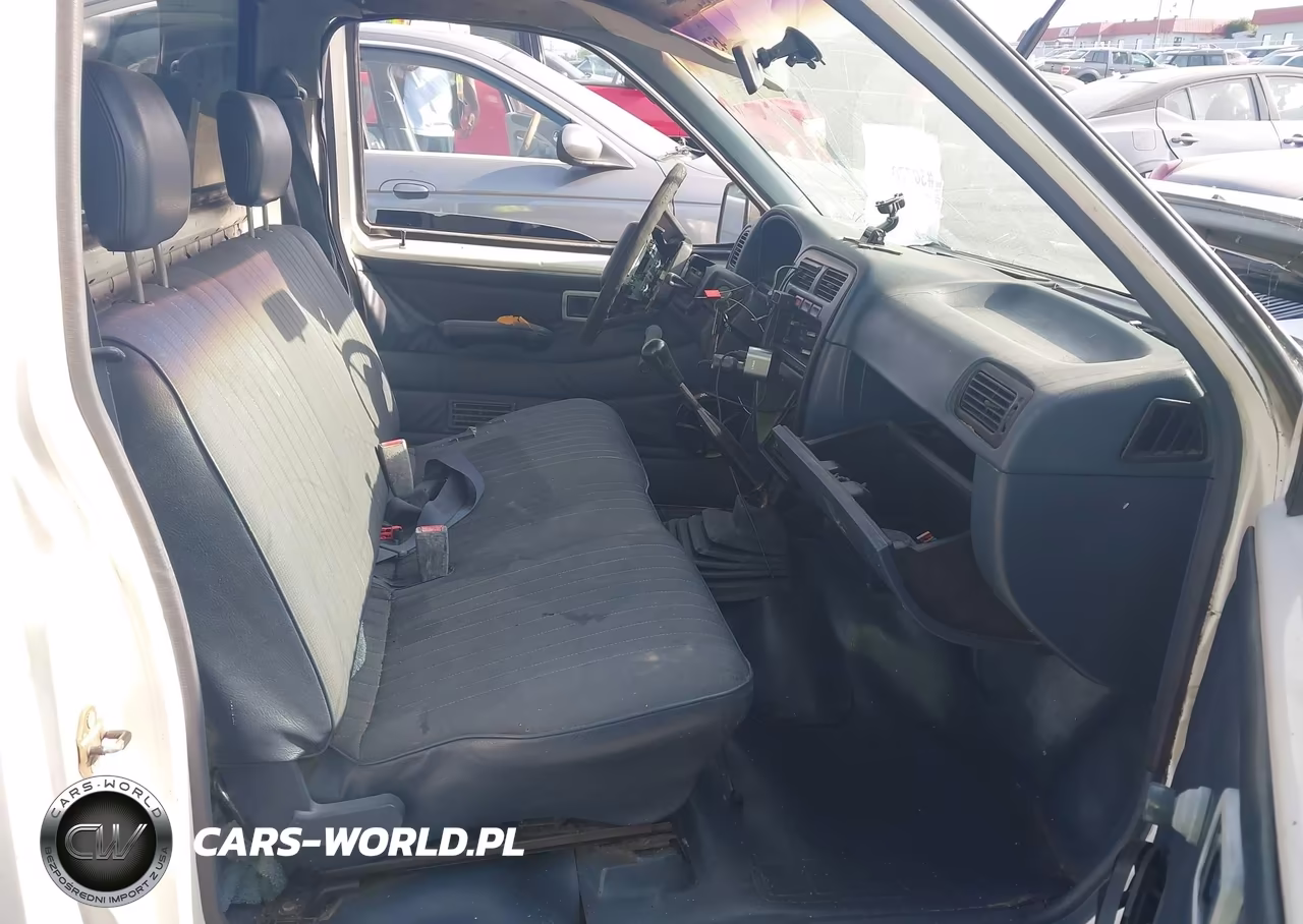 1995 Nissan Truck E-Xe VIN:1N6SD11S7SC369276 - 5