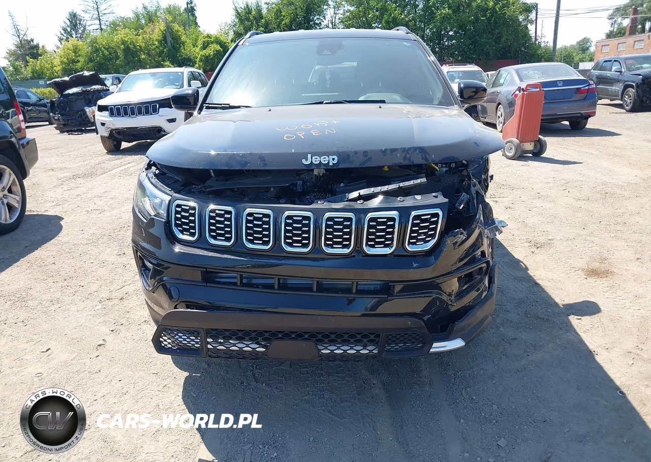 2025 Jeep Compass Limited 4X4 VIN:3C4NJDCN6ST586114 - 12