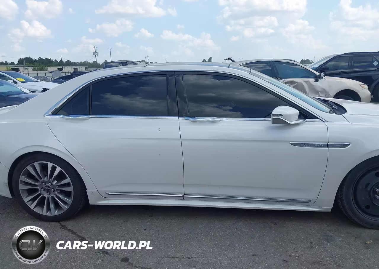 2017 Lincoln Continental Reserve VIN:1LN6L9NP2H5620077 - 14