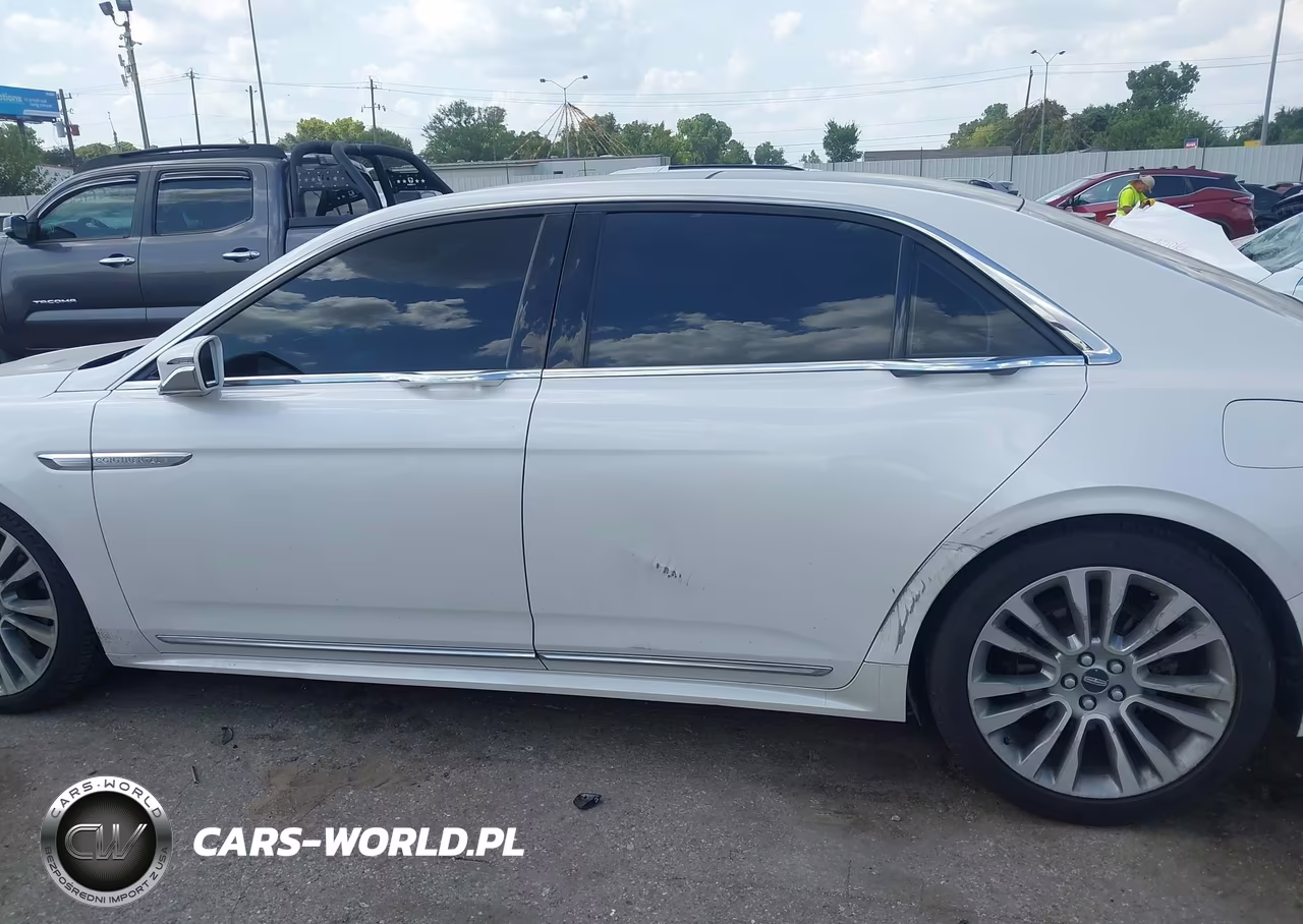 2017 Lincoln Continental Reserve VIN:1LN6L9NP2H5620077 - 15