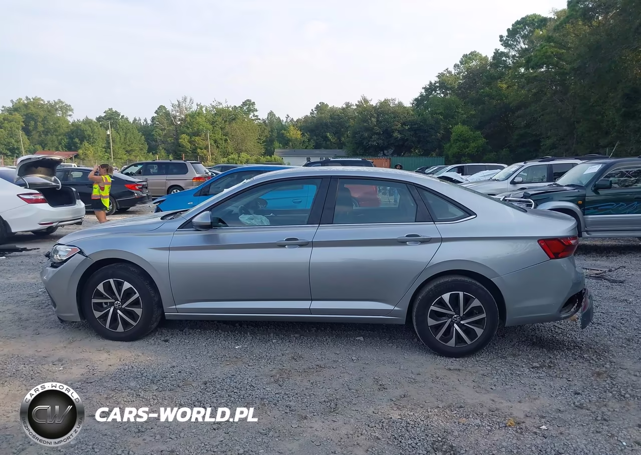 2024 Volkswagen Jetta 1.5T S VIN:3VW5M7BU8RM044175 - 14