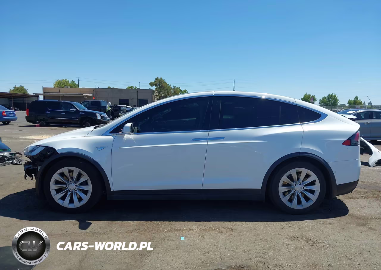 2016 Tesla Model X 60D-70D-75D-90D VIN:5YJXCAE25GF020214 - 14