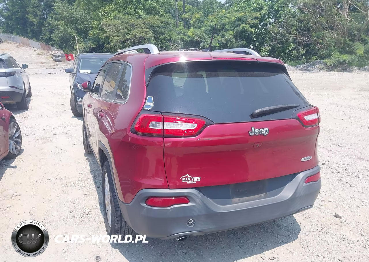 2016 Jeep Cherokee Latitude VIN:1C4PJLCB6GW179338 - 3