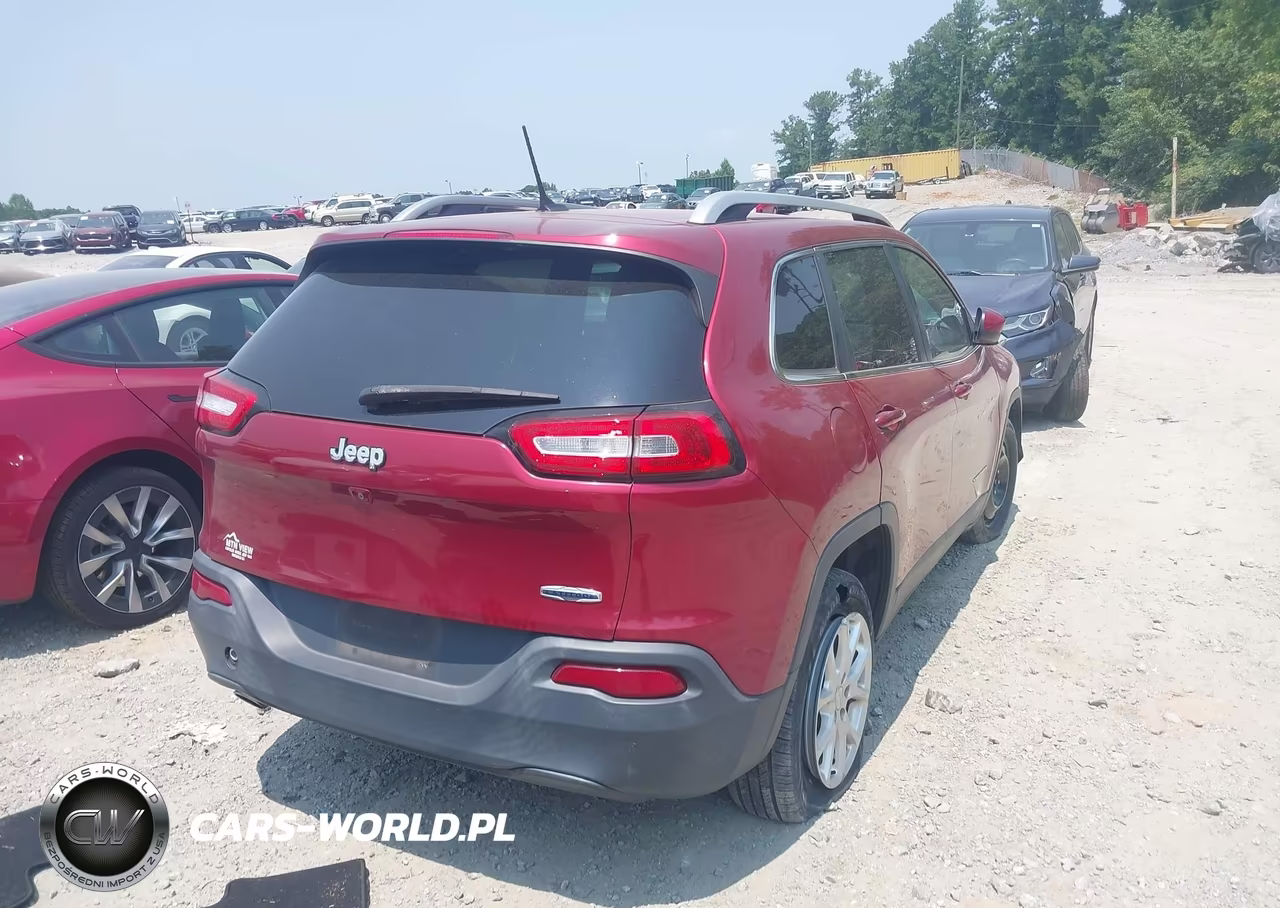 2016 Jeep Cherokee Latitude VIN:1C4PJLCB6GW179338 - 4