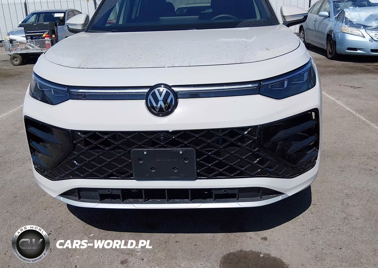 2025 Volkswagen Tiguan 2.0T Sel R-Line VIN:3VVLR7RM8SM040149 - 6