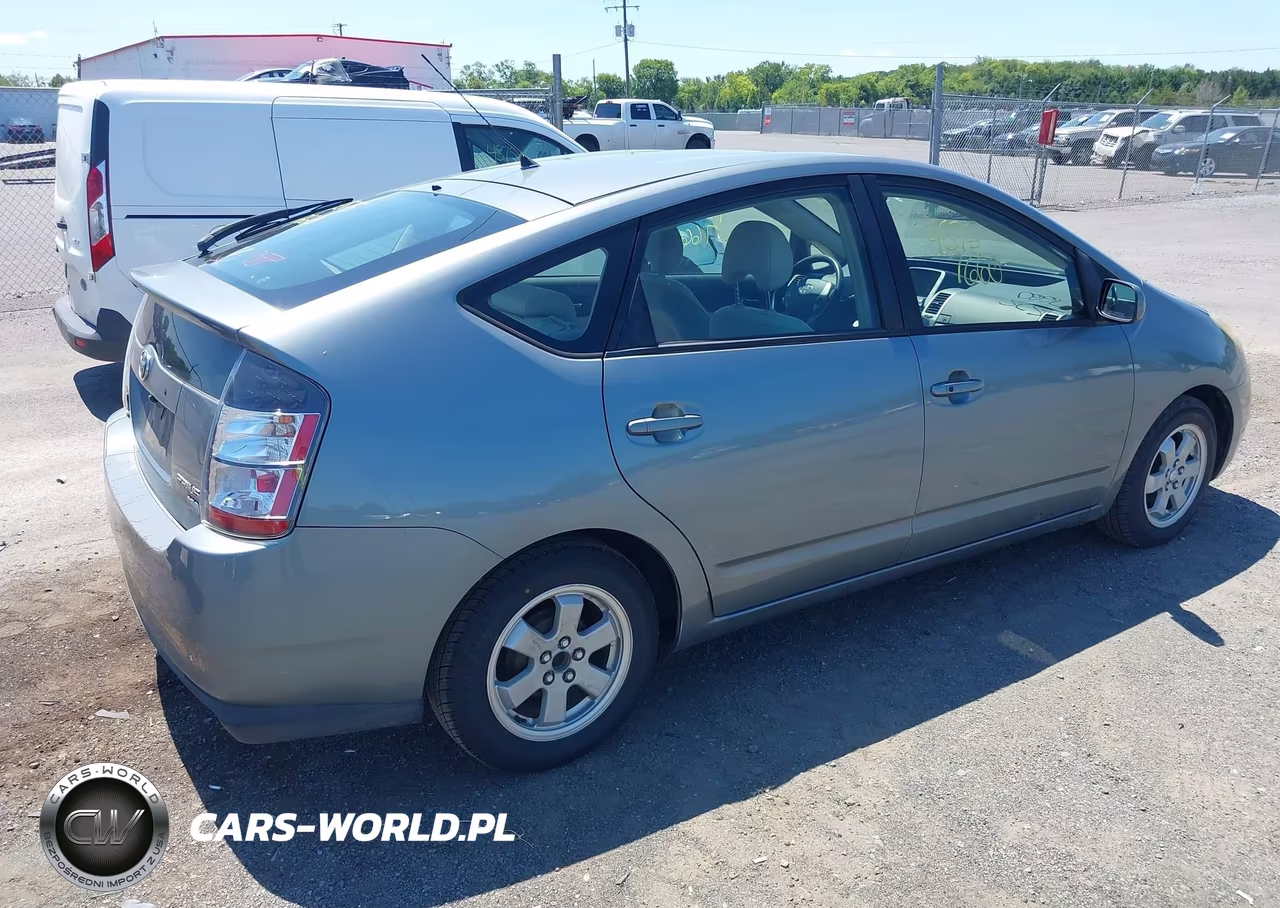 2005 Toyota Prius VIN:JTDKB20U853041399 - 4
