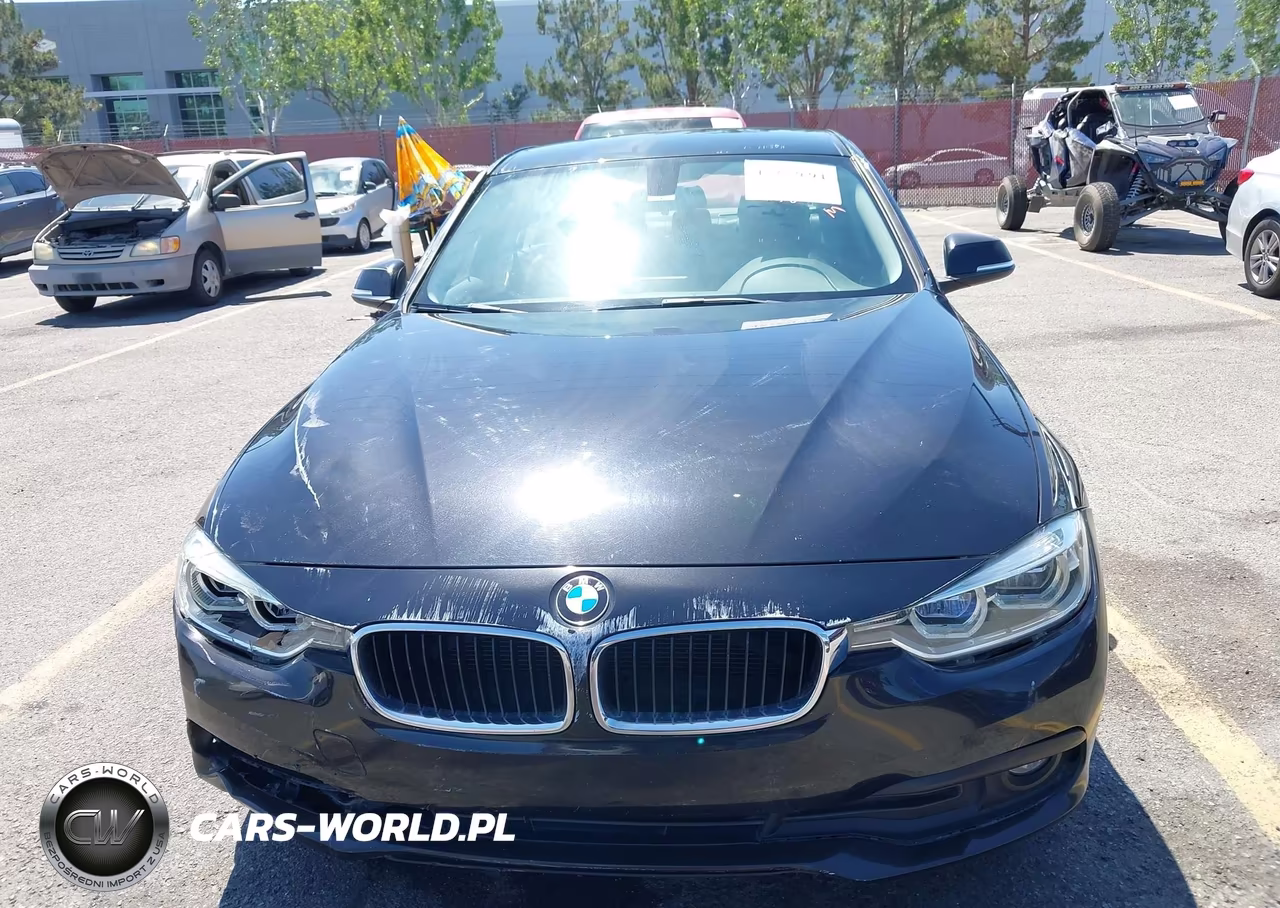 2018 BMW 320I VIN:WBA8A9C51JAH13500 - 12