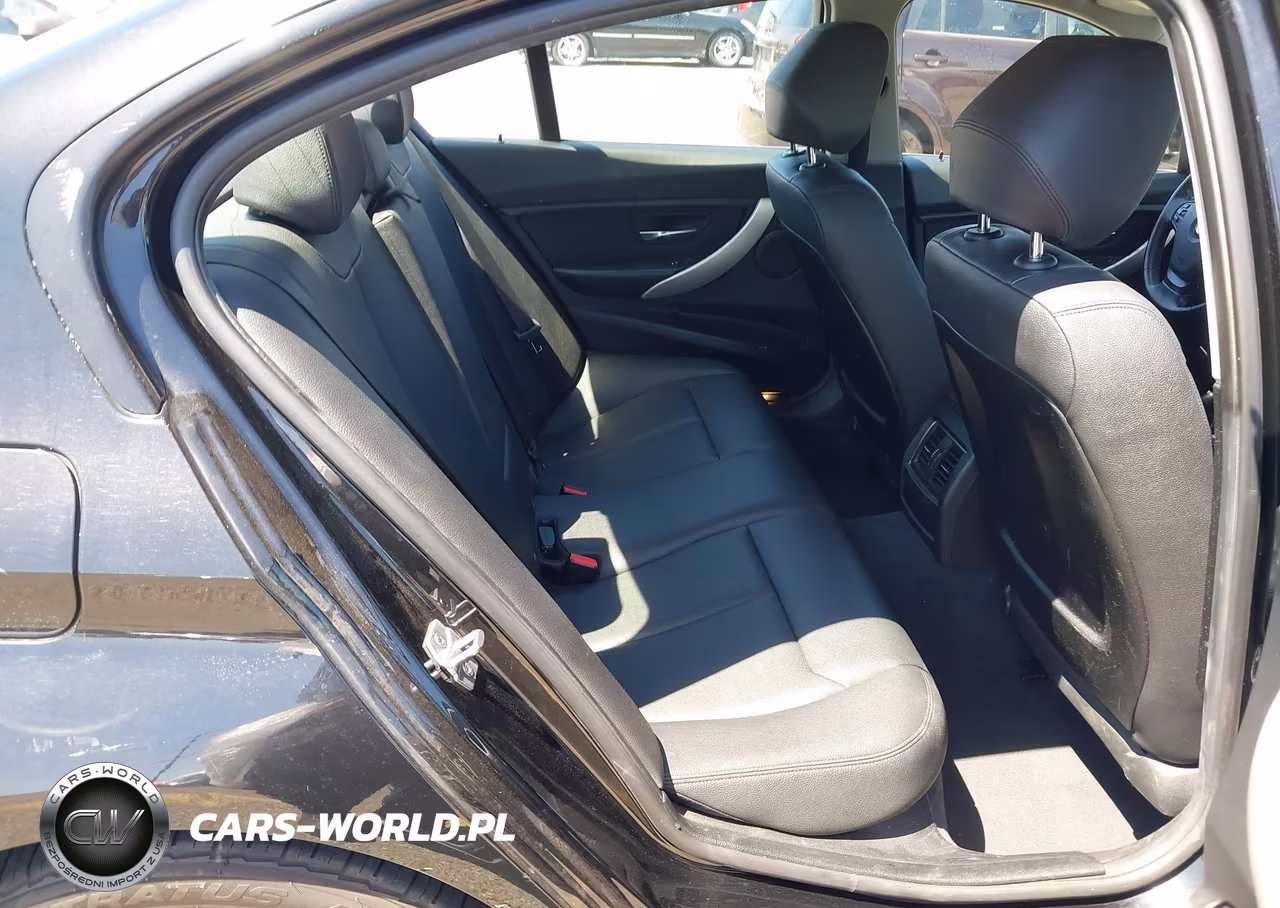 2018 BMW 320I VIN:WBA8A9C51JAH13500 - 8