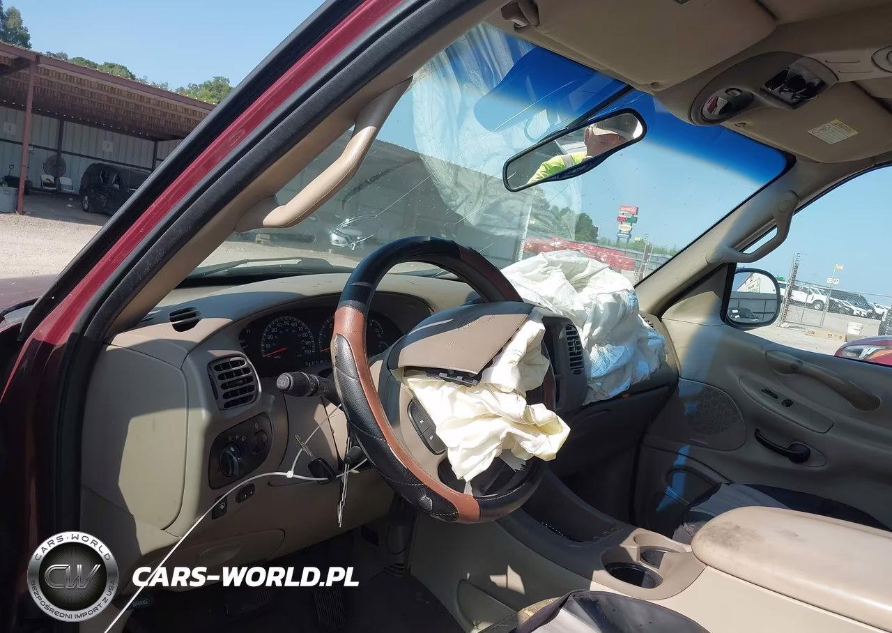 2000 Ford Expedition Xlt VIN:1FMRU1568YLC43365 - 12