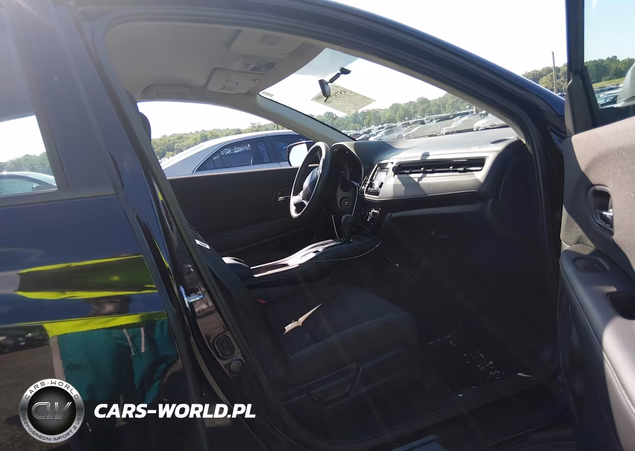 2022 Honda Hr-V Awd Lx VIN:3CZRU6H35NM736606 - 5