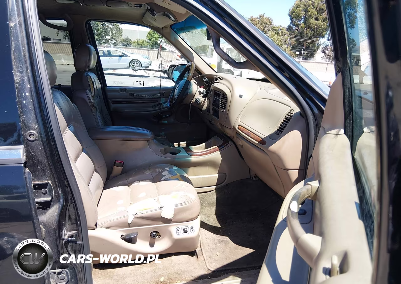 1998 Lincoln Navigator VIN:5LMPU28L8WLJ39144 - 5