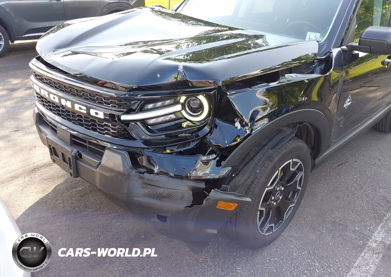 2025 Ford Bronco Sport Outer Banks VIN:3FMCR9CN1SRF64642 - 6
