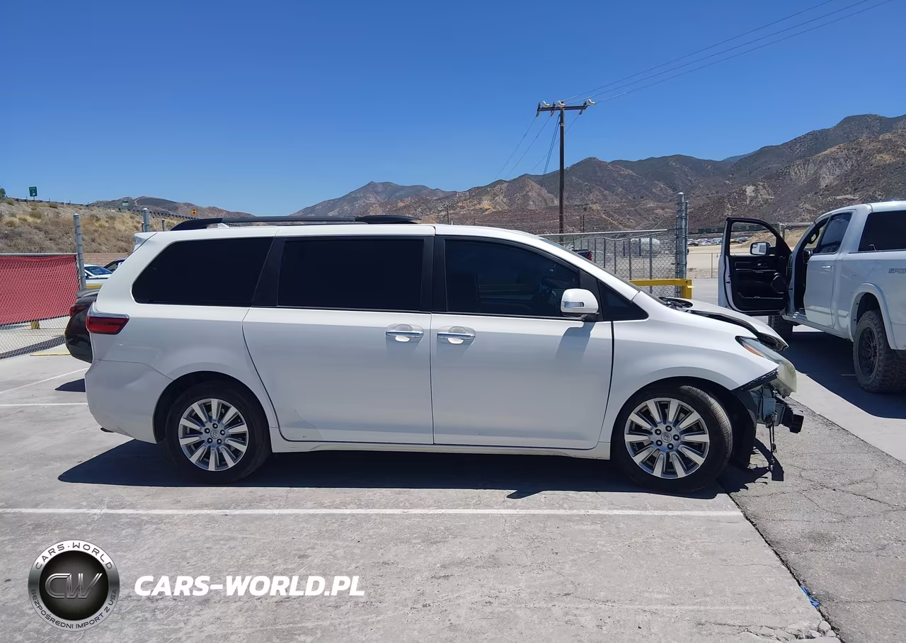 2017 Toyota Sienna Limited 7 Passenger VIN:5TDYZ3DC1HS840876 - 14