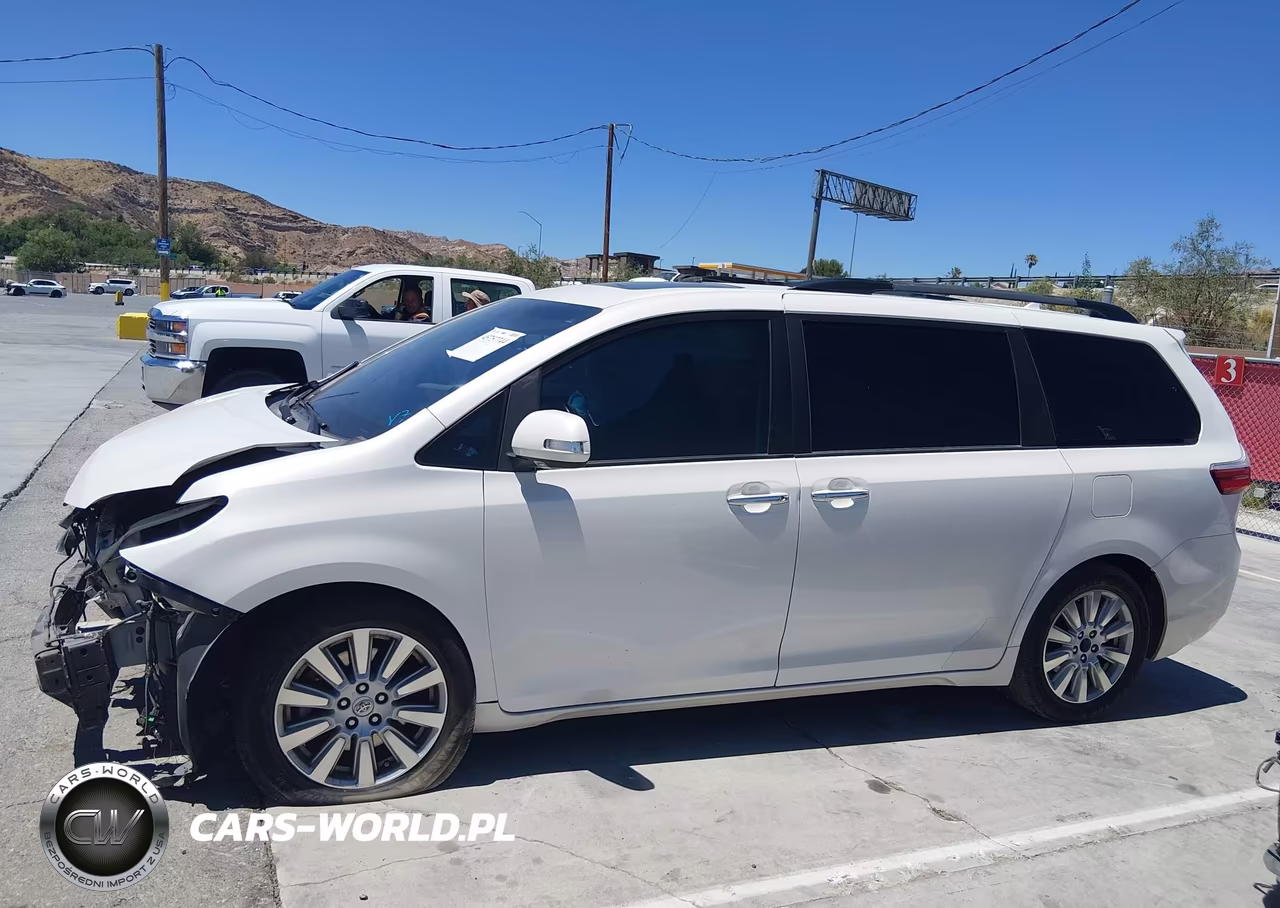 2017 Toyota Sienna Limited 7 Passenger VIN:5TDYZ3DC1HS840876 - 15