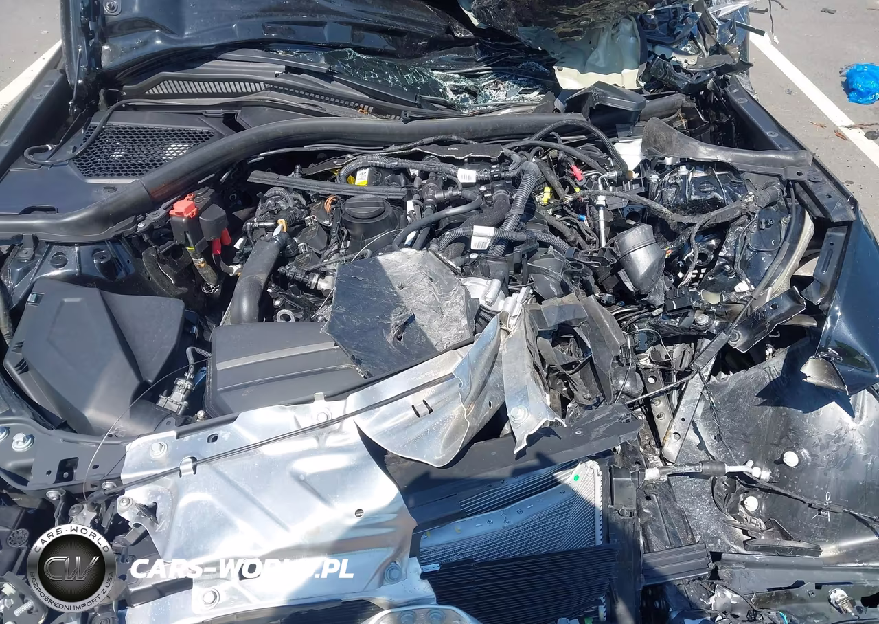 2024 BMW 330I VIN:3MW69FF01R8E02068 - 10