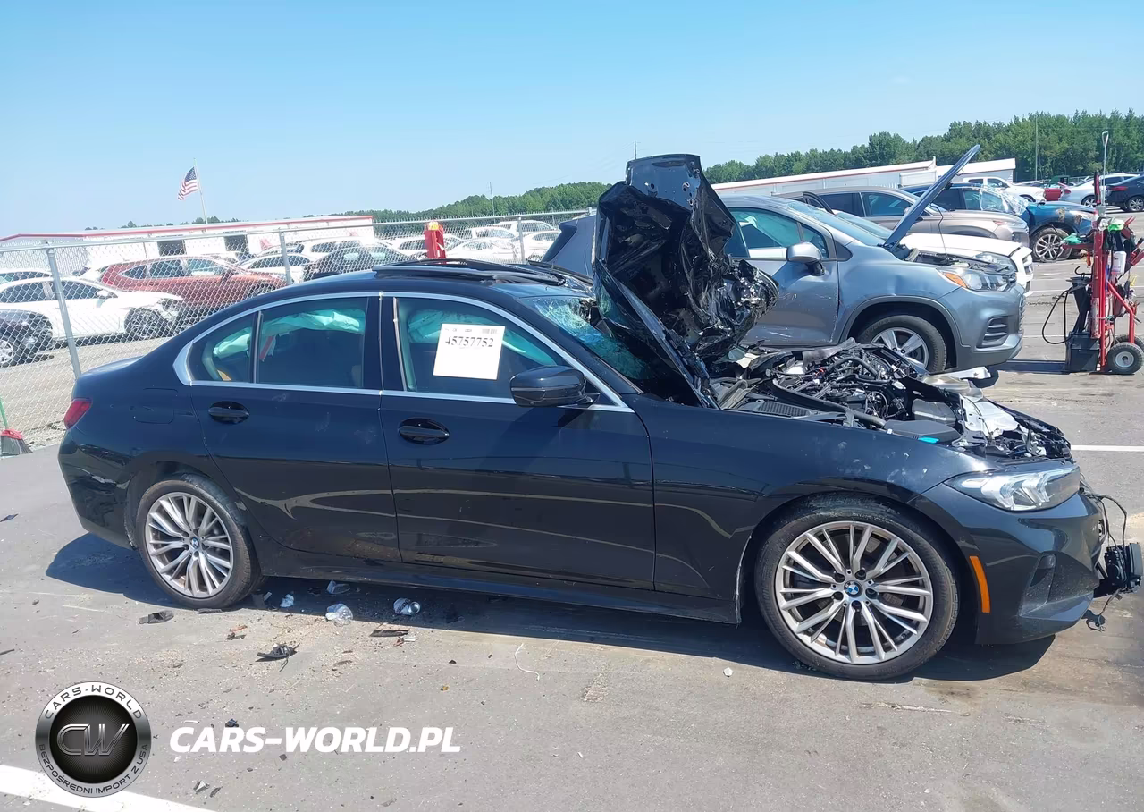 2024 BMW 330I VIN:3MW69FF01R8E02068 - 13