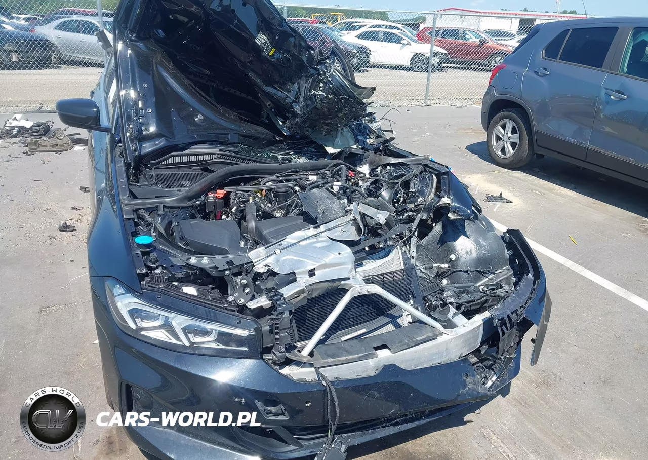 2024 BMW 330I VIN:3MW69FF01R8E02068 - 6