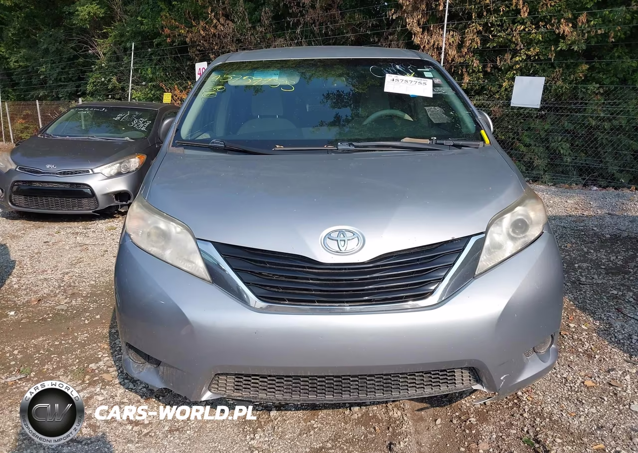 2014 Toyota Sienna Le 7 Passenger VIN:5TDJK3DC2ES089031 - 12