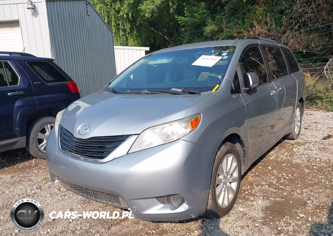 2014 Toyota Sienna Le 7 Passenger VIN:5TDJK3DC2ES089031 - 2