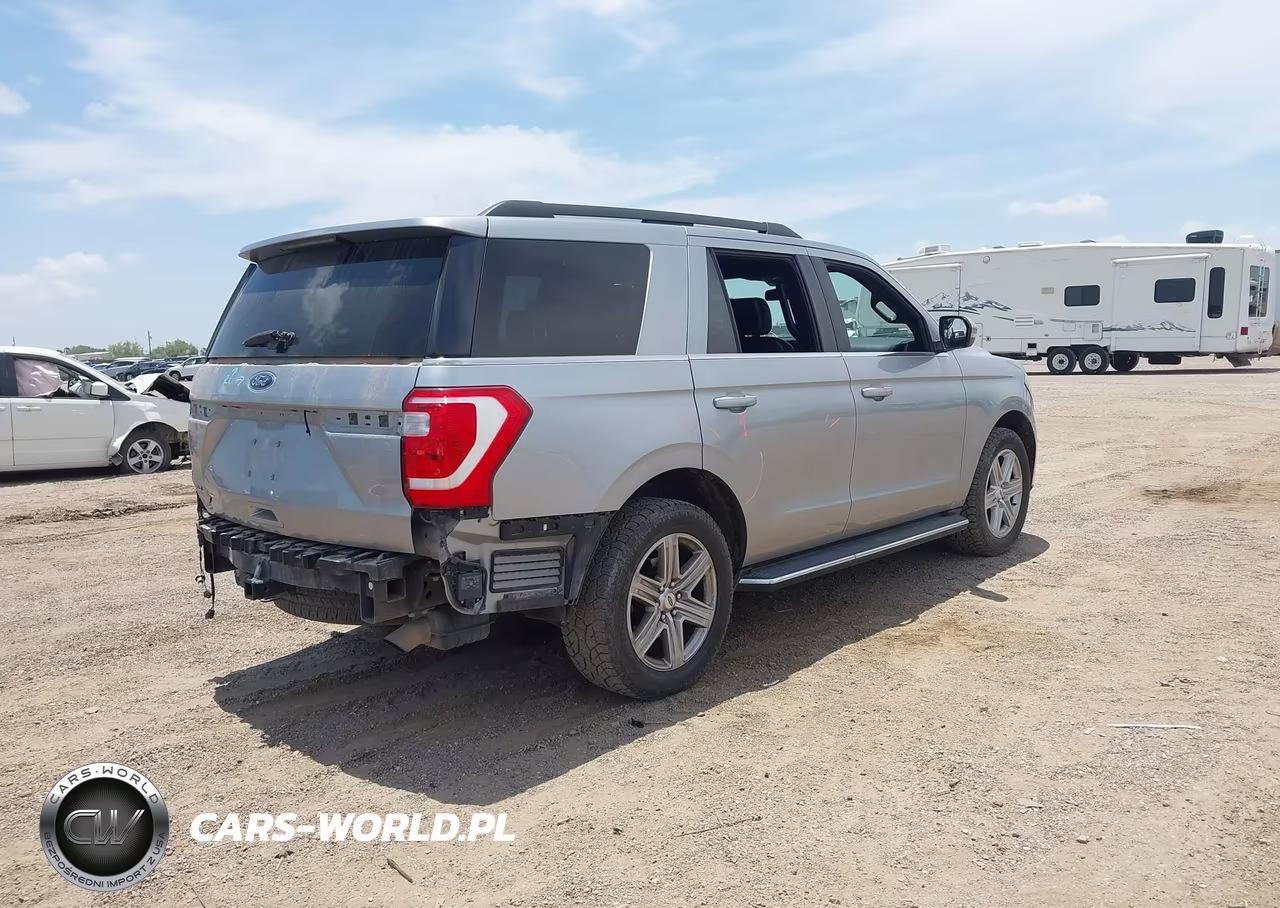 2020 Ford Expedition Xlt VIN:1FMJU1HT5LEA24049 - 4