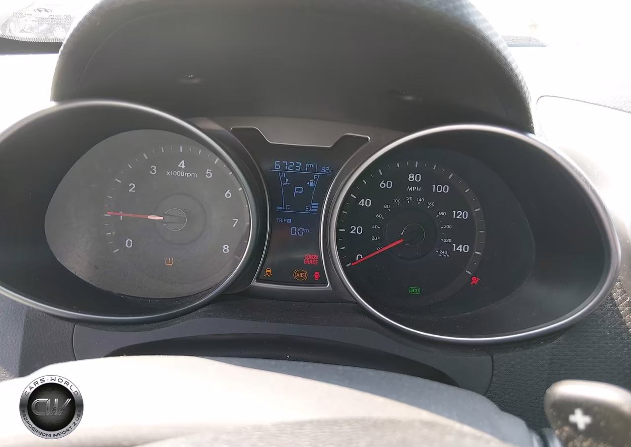 2016 Hyundai Veloster VIN:KMHTC6AD4GU292078 - 7